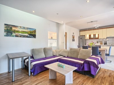 Apartment Two bedroom apartment with terrace Kaštel Lukšić, Kaštela A-20582-b - Outdoor photo 12