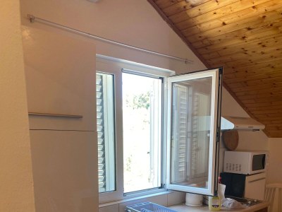 Apartment Two bedroom apartment with balcony and sea view Preko, Ugljan A-23327-b - Outdoor photo 4