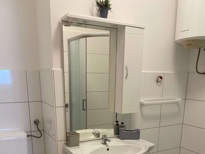 Apartment Two bedroom apartment with balcony and sea view Preko, Ugljan A-23327-b - Outdoor photo 10