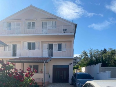 Apartment Two bedroom apartment with balcony and sea view Preko, Ugljan A-23327-b - Outdoor photo 15