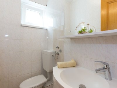 Apartment Two bedroom apartment near beach Čižići, Krk A-20433-d - Outdoor photo 19