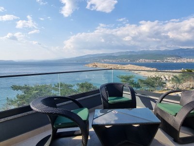 Apartment One bedroom apartment with terrace and sea view Šilo, Krk A-21242-b - Outdoor photo 27