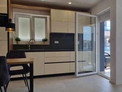 Apartment One bedroom apartment with terrace and sea view Šilo, Krk A-21242-c - Outdoor photo 17