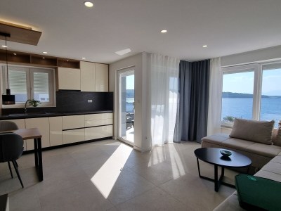 Apartment One bedroom apartment with terrace and sea view Šilo, Krk A-21242-d - Outdoor photo 14