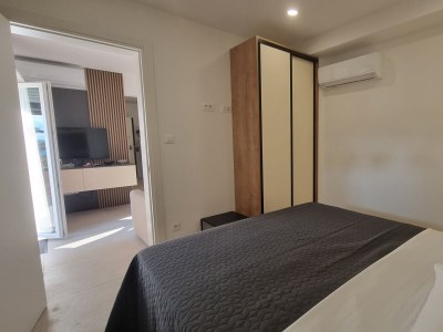 Apartment One bedroom apartment with terrace and sea view Šilo, Krk A-21242-h - Outdoor photo 24