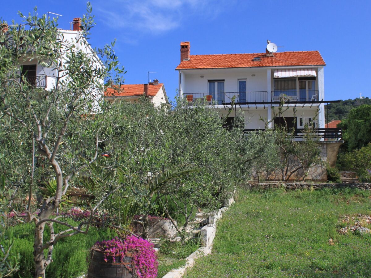 Apartment Three bedroom apartment with balcony and sea view Stari Grad, Hvar A-8708-a - Outdoor photo 4