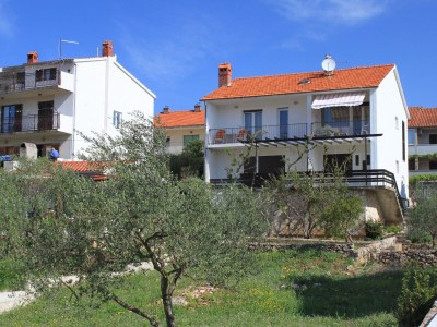 Apartment Three bedroom apartment with balcony and sea view Stari Grad, Hvar A-8708-a in Stari Grad - Apartment