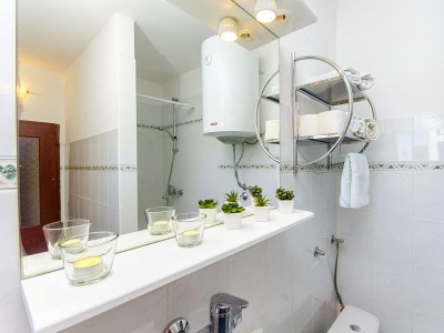 Apartment Three bedroom apartment with balcony and sea view Stari Grad, Hvar A-8708-a - Outdoor photo 28