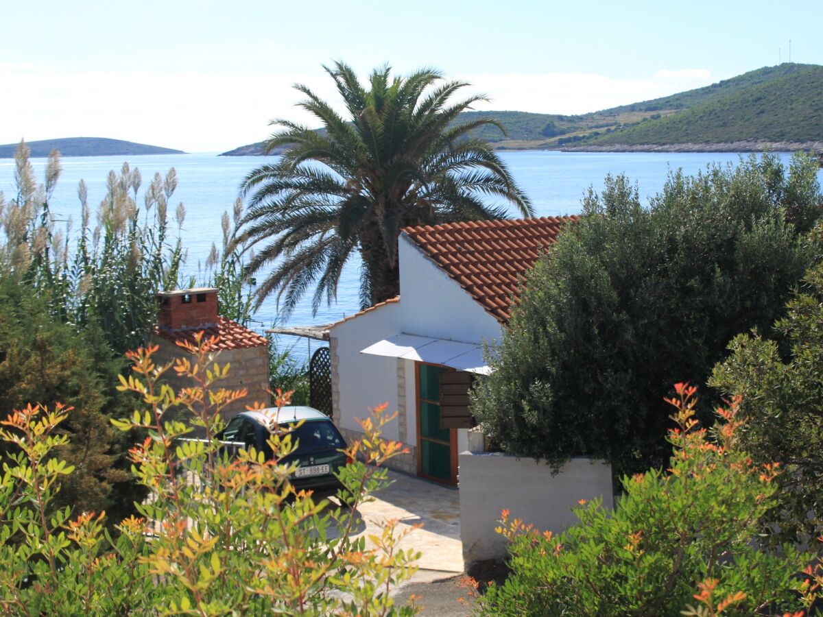 Holiday house Seaside holiday house Milna, Vis - 8900 - Seaside holiday house Milna, Vis - 8900 - Outdoor photo 2