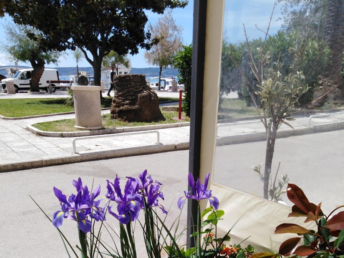 Apartment Two bedroom apartment with terrace and sea view Kaštel Kambelovac, Kaštela A-18267-a - Outdoor photo 4