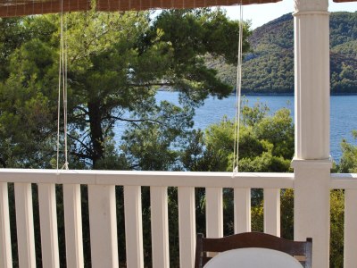 Apartment Two bedroom apartment with terrace and sea view Brna, Korčula A-15730-a in Smokvica - Apartment