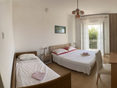Apartment Two bedroom apartment with balcony and sea view Lun, Pag A-9395-b - Outdoor photo 16