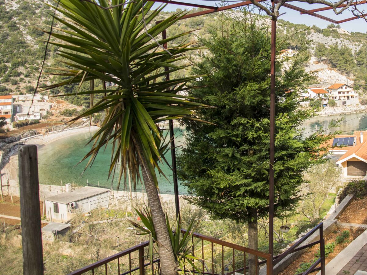 Apartment One bedroom apartment with terrace and sea view Cove Prapratna - Prapatna, Hvar A-12207-b - Outdoor photo 3