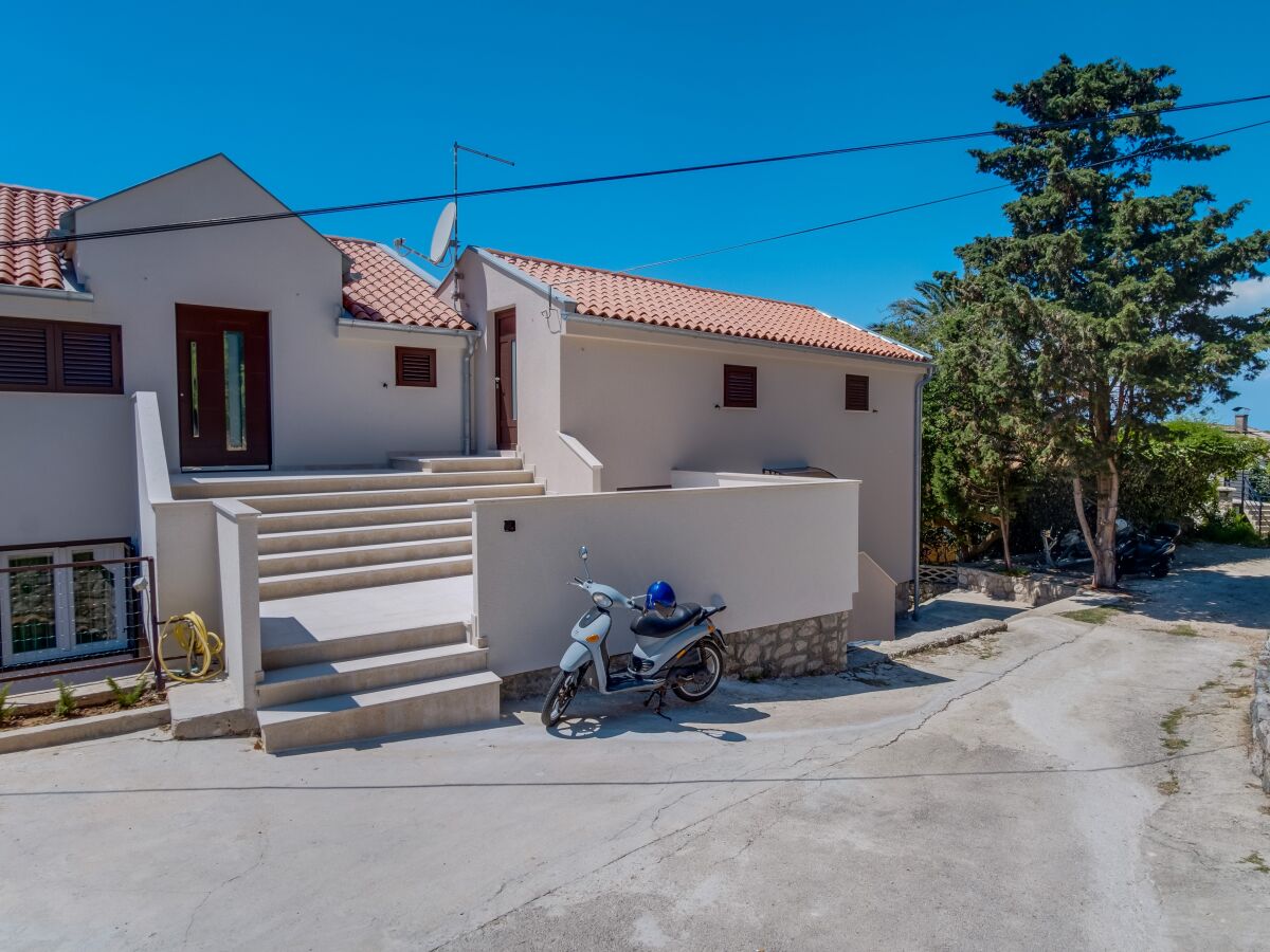 Apartment Studio flat with terrace Mali Lošinj, Lošinj AS-18322-a - Outdoor photo 2