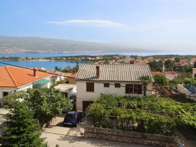 Apartment Two bedroom apartment with terrace and sea view Šilo, Krk A-18724-a - Outdoor photo 2
