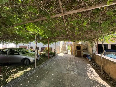 Apartment Two bedroom apartment with terrace and sea view Šilo, Krk A-18724-a - Outdoor photo 4