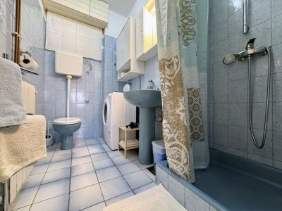 Apartment Two bedroom apartment with terrace and sea view Šilo, Krk A-18724-a - Outdoor photo 18