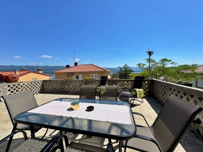 Apartment Two bedroom apartment with terrace and sea view Šilo, Krk A-18724-a - Outdoor photo 23