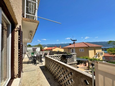 Apartment Two bedroom apartment with terrace and sea view Šilo, Krk A-18724-a - Outdoor photo 27