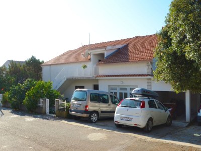 Apartment Two bedroom apartment with terrace and sea view Zavalatica, Korčula A-14204-b - Outdoor photo 8