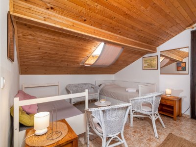 Apartment One bedroom apartment with terrace Poreč A-23561-b - Outdoor photo 11