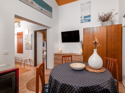 Apartment One bedroom apartment with terrace Poreč A-23561-b - Outdoor photo 14