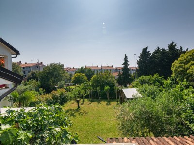 Apartment One bedroom apartment with terrace Poreč A-23561-b - Outdoor photo 22