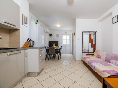 Apartment One bedroom apartment with terrace Senj A-5569-a - Outdoor photo 12