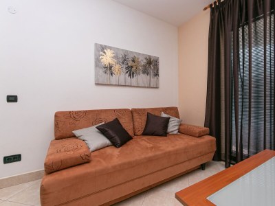 Apartment Two bedroom apartment with terrace and sea view Brela, Makarska A-20065-a - Outdoor photo 13