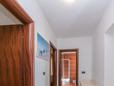 Apartment Two bedroom apartment with terrace and sea view Brela, Makarska A-20066-a - Outdoor photo 27