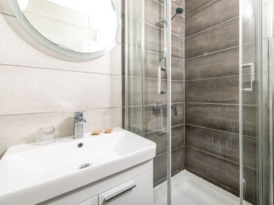 Apartment Studio flat near beach Cove Pokrivenik, Hvar AS-10427-a - Outdoor photo 21