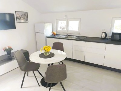 Apartment One bedroom apartment with terrace Pirovac, Šibenik A-23285-a - Outdoor photo 7