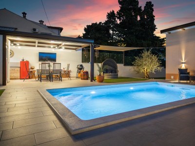 Holiday house Two bedroom house with terrace Rovinj K-24669 - Outdoor photo 9