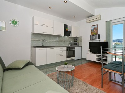 Apartment One bedroom apartment with balcony and sea view Trogir A-24168-c - Outdoor photo 10