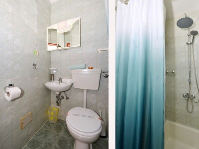 Apartment One bedroom apartment with balcony and sea view Trogir A-24168-c - Outdoor photo 14