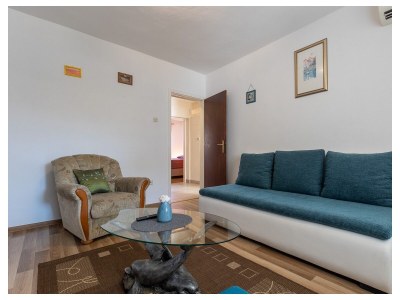 Apartment Two bedroom apartment with terrace Poreč A-22124-c - Outdoor photo 9