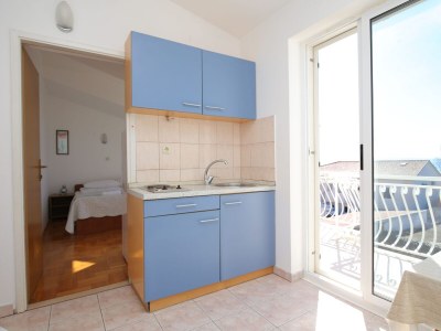 Apartment One bedroom apartment with balcony and sea view Podstrana, Split A-23954-a - Outdoor photo 13