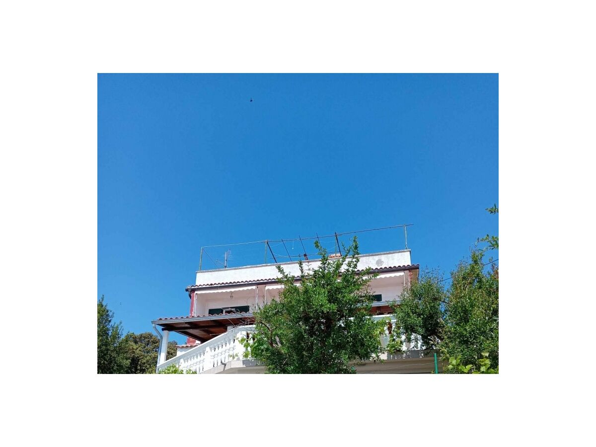 Apartment Studio flat near beach Martinšćica, Cres AS-23980-b - Outdoor photo 2