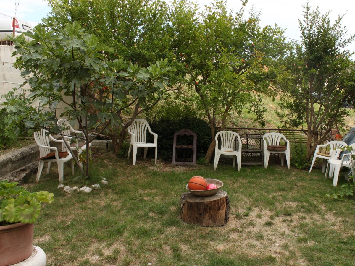 Apartment Two bedroom apartment with balcony and sea view Gradac, Makarska A-6820-b - Outdoor photo 3