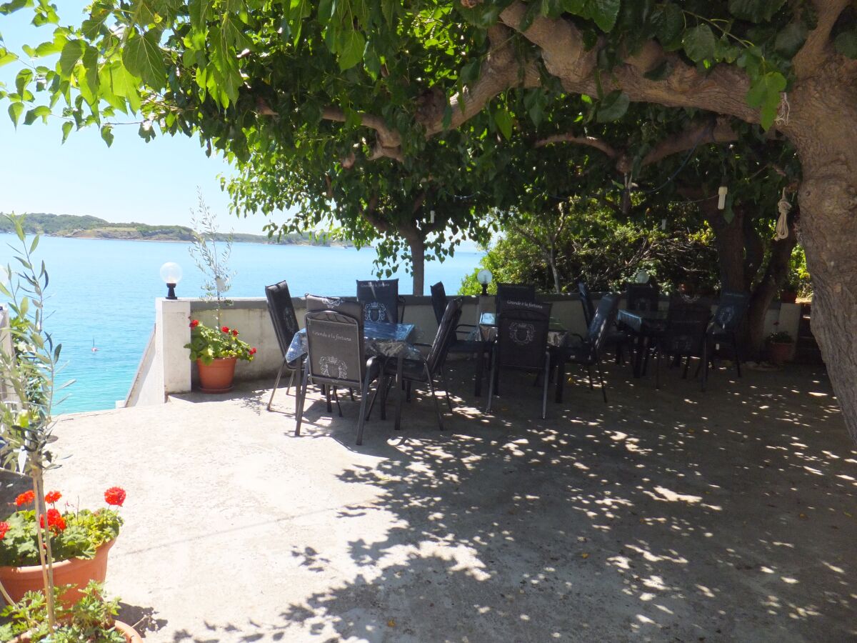 Apartment One bedroom apartment near beach Supetarska Draga - Gornja, Rab A-5054-f