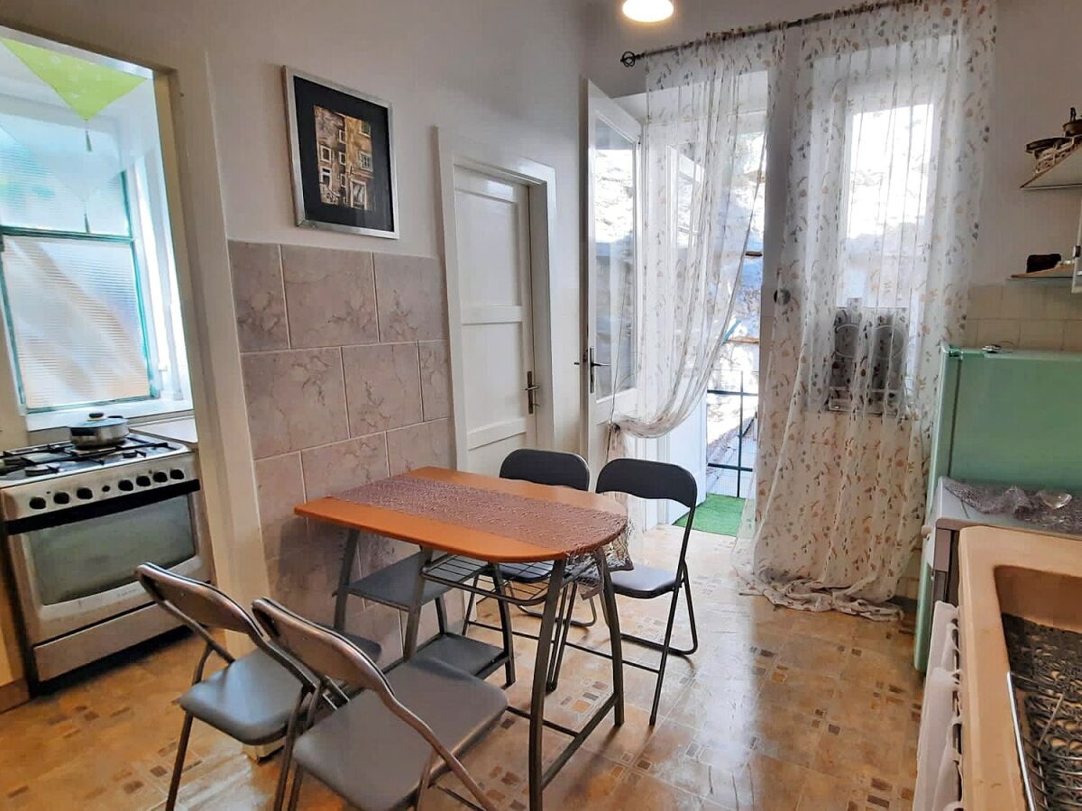 Apartment Two bedroom apartment with balcony Šibenik A-24034-a - Outdoor photo 5