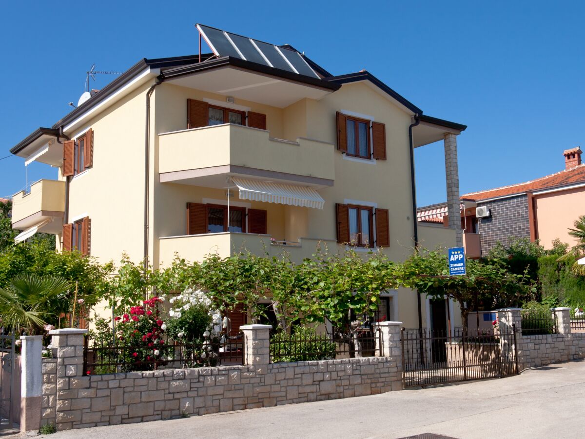 Apartment Two bedroom apartment with terrace Novigrad A-7108-b - Outdoor photo 2