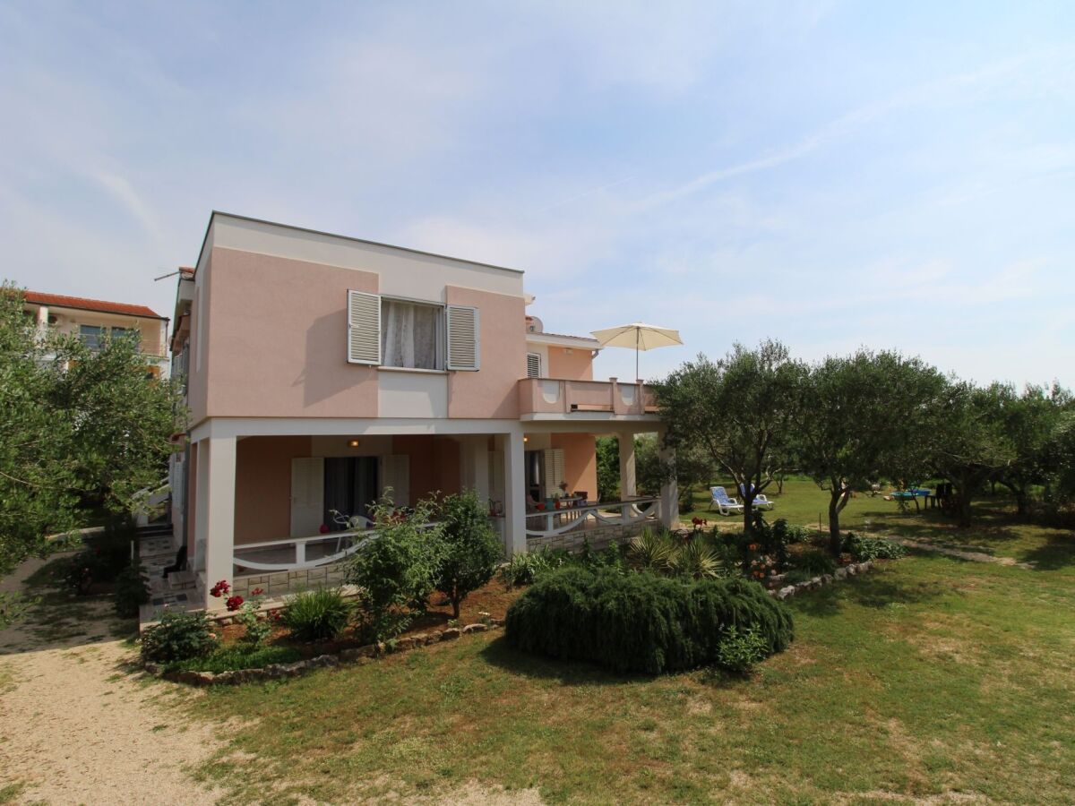 Apartment Two bedroom apartment with terrace Novalja, Pag A-6490-d - Outdoor photo 5