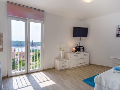 Apartment Studio flat with terrace and sea view Mali Lošinj, Lošinj AS-18322-b - Outdoor photo 12