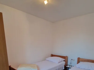 Apartment Two bedroom apartment near beach Žuronja, Pelješac A-13202-a - Outdoor photo 11