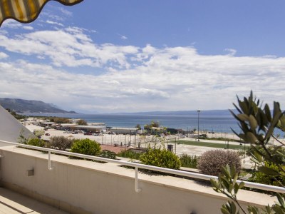 Apartment Three bedroom apartment with terrace and sea view Split A-14351-a - Outdoor photo 27