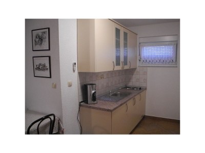 Apartment Two bedroom apartment with balcony and sea view Zablaće, Šibenik A-23960-c - Outdoor photo 8