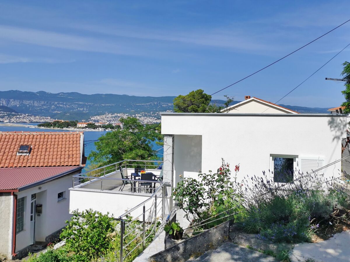 Apartment Studio flat near beach Šilo, Krk AS-21922-a - Outdoor photo 2