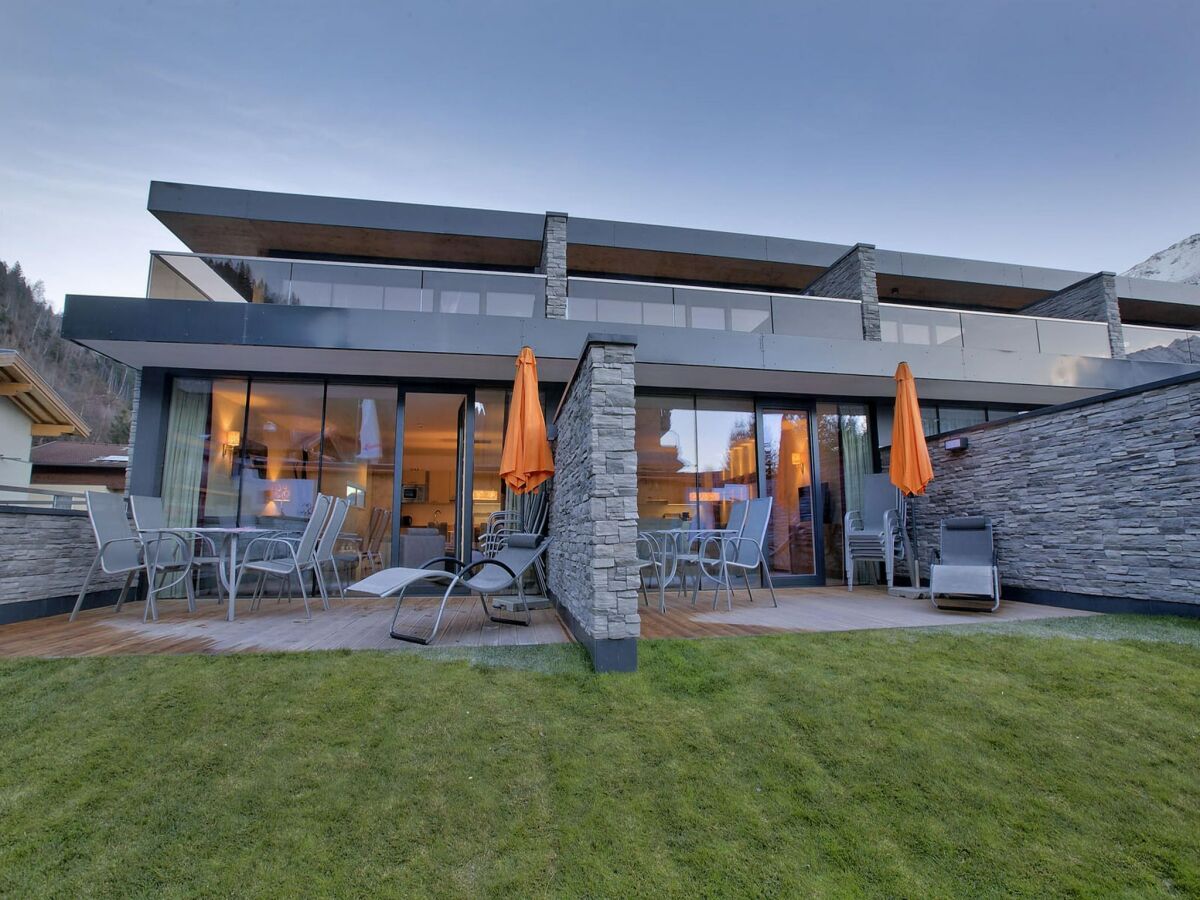 Holiday park Wohnung in Neukirchen am Skilift & Wellness - Outdoor photo 2