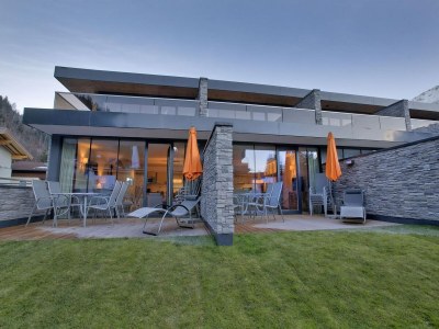 Holiday park Wohnung in Neukirchen am Skilift & Wellness - Outdoor photo 2